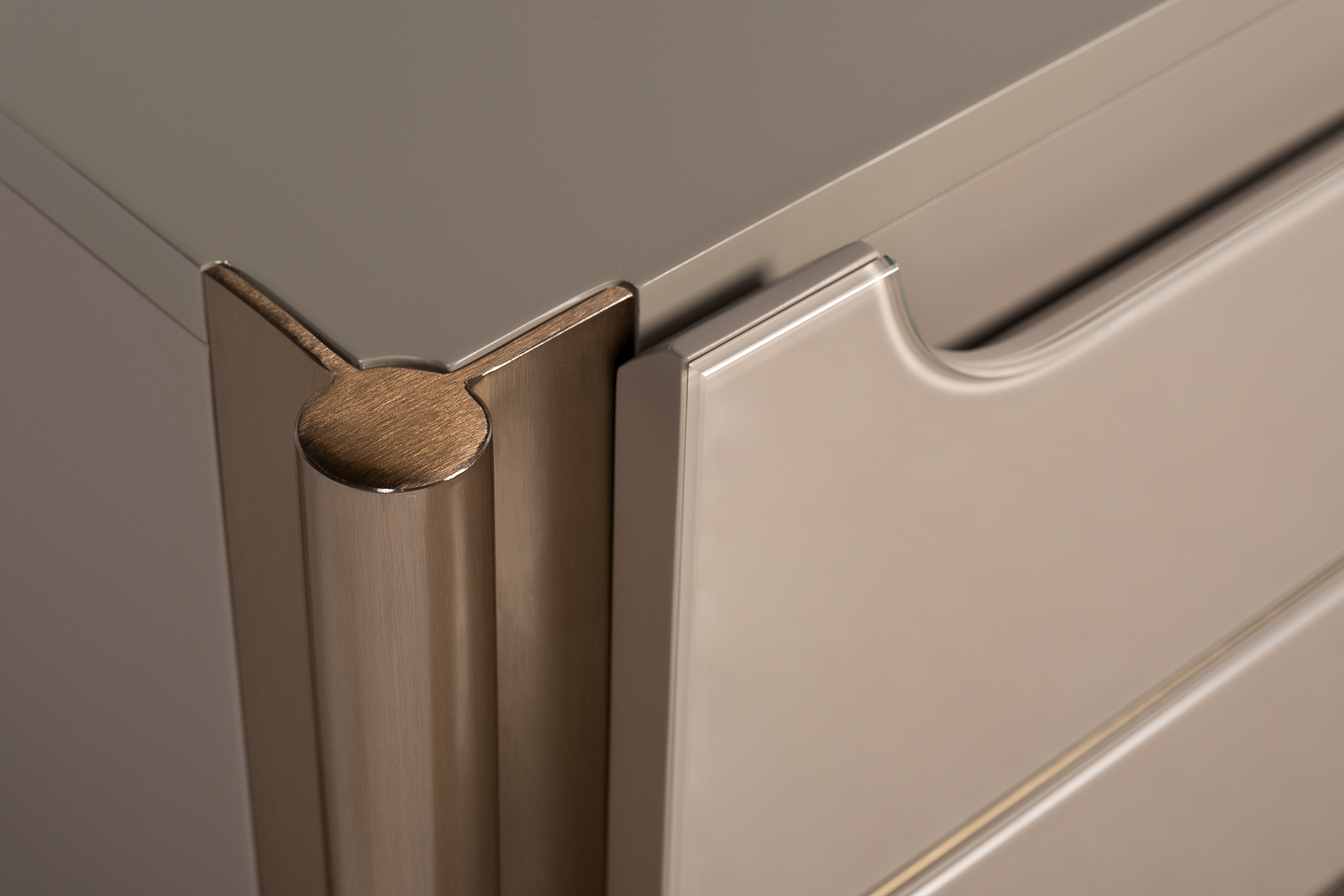 Тумбочка Гримальди (Grimaldi) светлая с 2мя ящиками 4