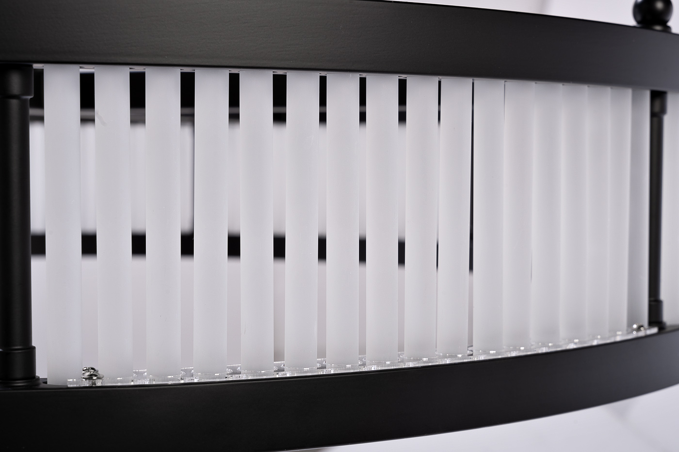 Люстра Ancona круглая стекло прозрачное/черный металл 3