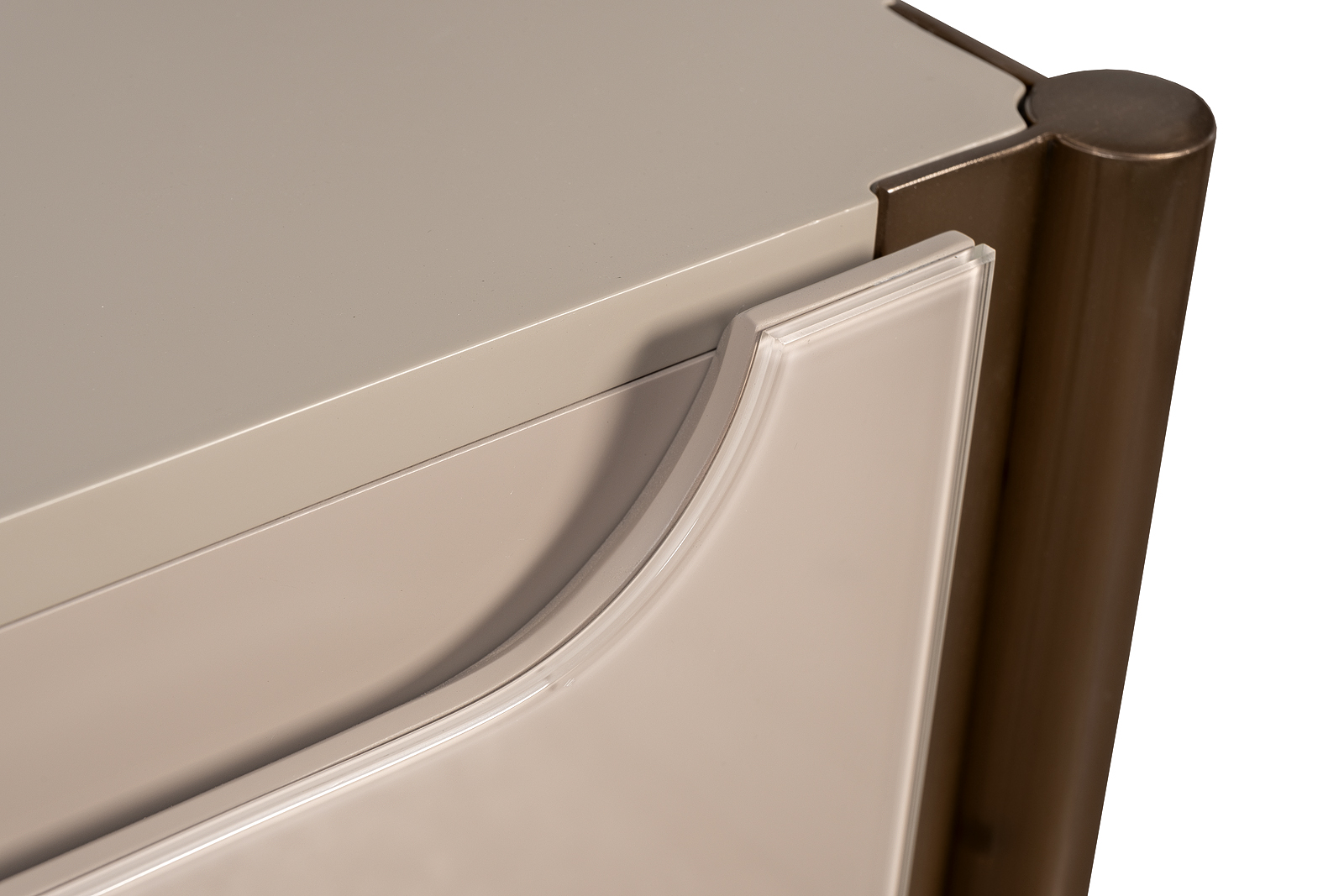 Тумбочка Grimaldi светлая с 2мя ящиками 6