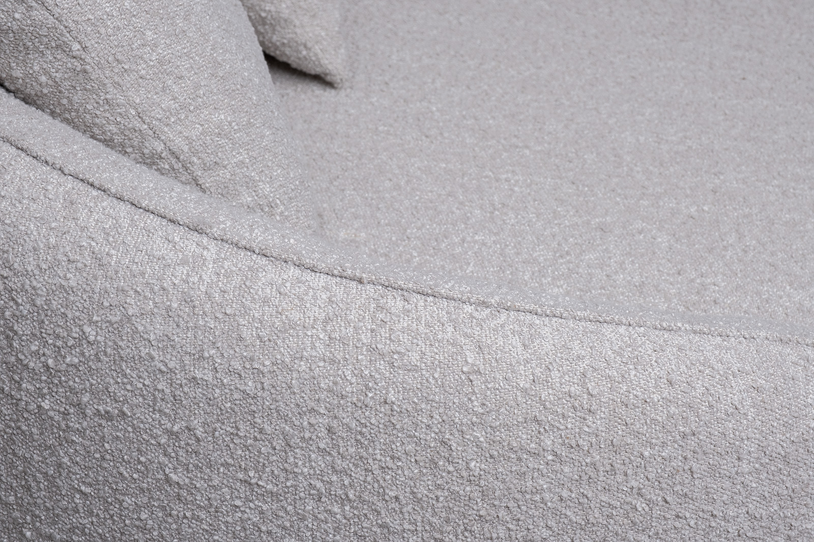 Диван Тулон(Toulon) трехместный букле бежевый 7