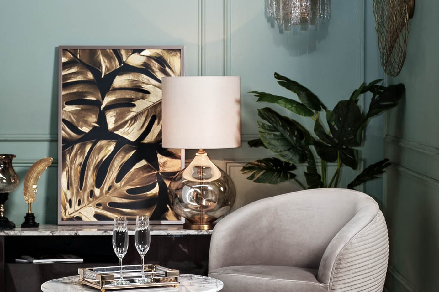 Холст «Золотые листья монстеры-2» в багете латунь 4