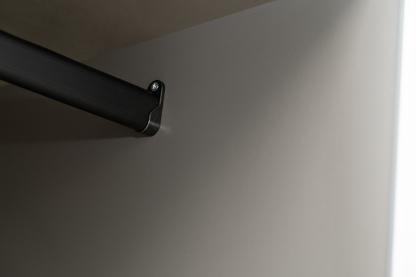 Шкаф Альто(Alto) двухдверный с выдвижными ящиками цвет серый кобальт 5