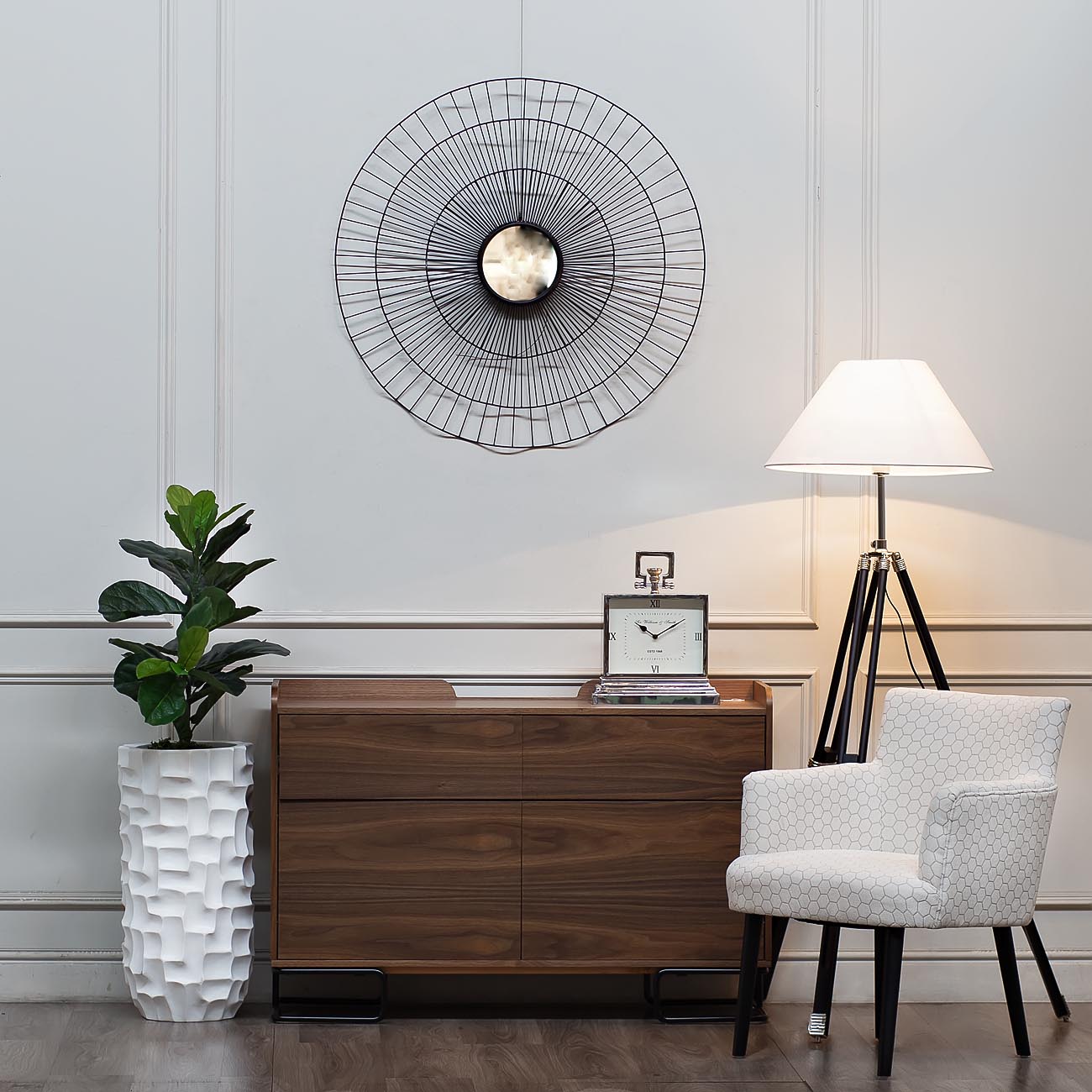 Кашпо белое напольное 3