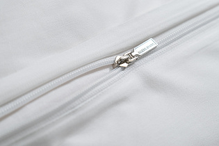 Комплект постельного белья "Паллада" с вышивкой евро 220х200см золотой