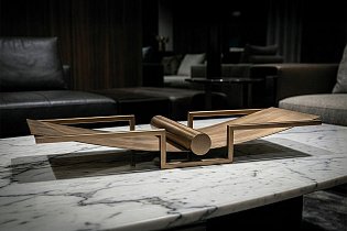 Ваза декоративная цвет матовая бронза