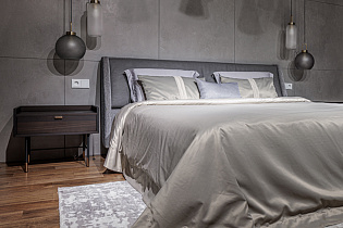 Тумбочка прикроватная