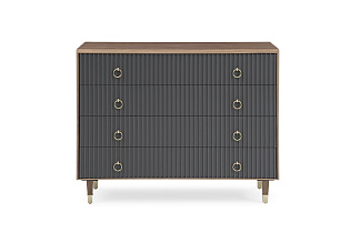 Комод с выдвижными ящиками