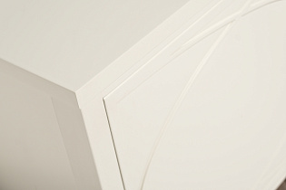 Тумба под телевизор бежевая с дверцами