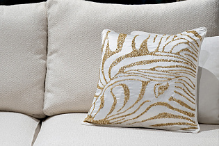 Подушка декоративная с бисером "Зебра" бело-золотая