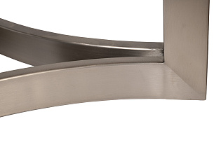 Стол обеденный светлый шпон