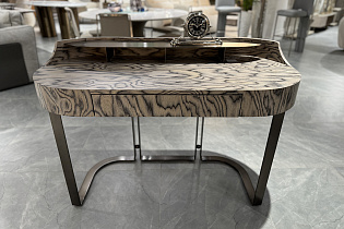 Консоль светлый шпон