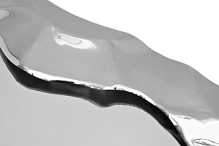 Зеркало  в объемной металлической раме