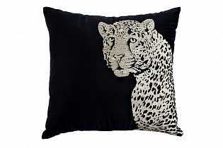 Подушка декоративная с вышивкой "Леопард" черная