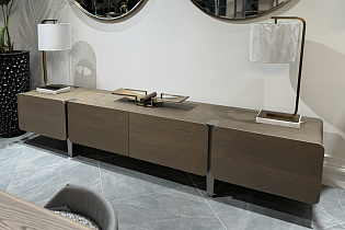 Тумба под телевизор Cмут (Smooth) шпон ясеня