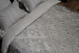 Покрывало Эйфория (Euphoria) Пикколо 260х260см со стежкой