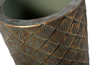 Кашпо с золотым орнаментом