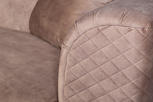 Диван двухместный велюровый бежевый