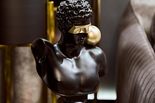 Статуэтка «Античный бюст» мужской черный 3 (превью)