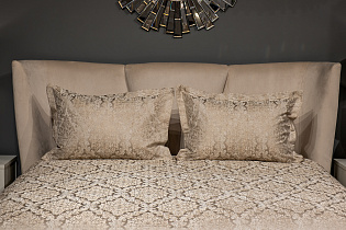 Комплект Emotion покрывало с двумя наволочками