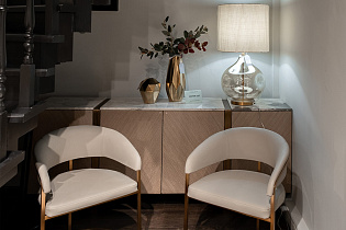 Стул Сёрдж (Surge) из искусственной кожи