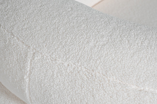 Диван трехместный белый искусственный мех