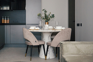 Стул велюровый серо-бежевый