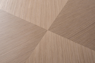 Стол обеденный светлый шпон 3 (превью)