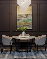 Стул велюровый светло-бежевый