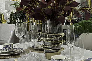 Ваза декоративная "Циклон" стеклянная