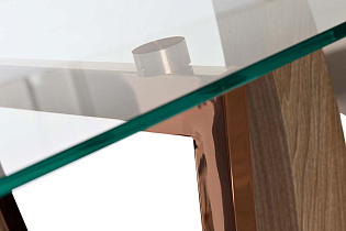 Стол обеденный со стеклом