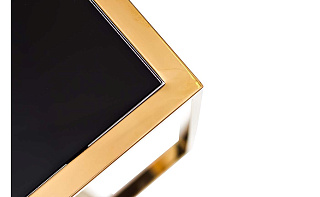 Стол журнальный на металлическом каркасе