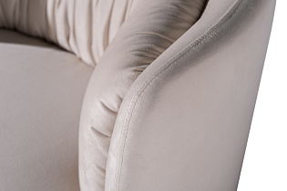 Кресло поворотное велюровое кремовое