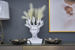 Статуэтка «Фантазия» белая 2 (превью)