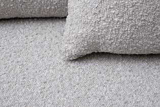 Диван Toulon трехместный букле бежевый