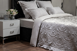 Покрывало Эйфория (Euphoria) Пикколо 260х260см со стежкой