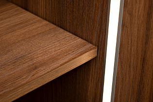 Шкаф Alto двухдверный с выдвижными ящиками цвет дуб